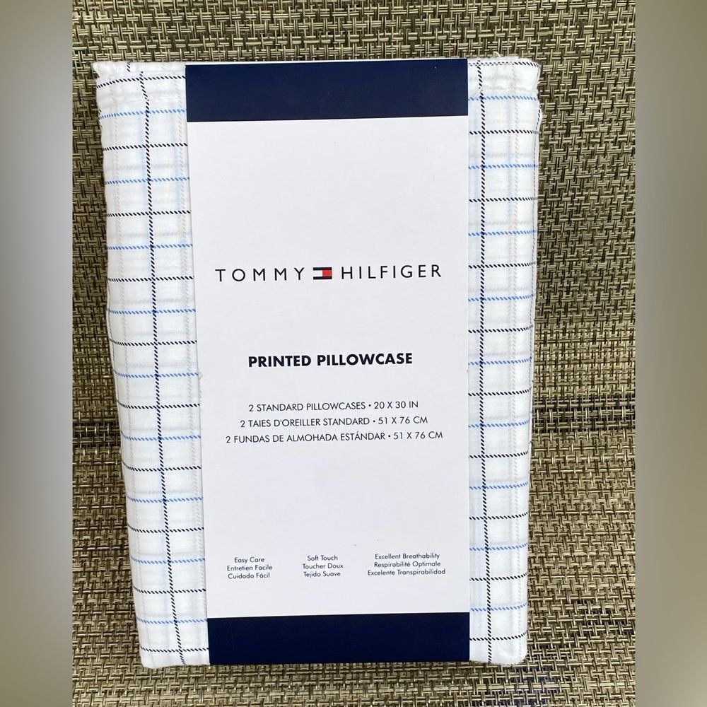 Tommy Hilfiger White Blue Plaid Printed Cotton Blend STANDARD Pillowcase Set 2pc - Picture 4 of 6